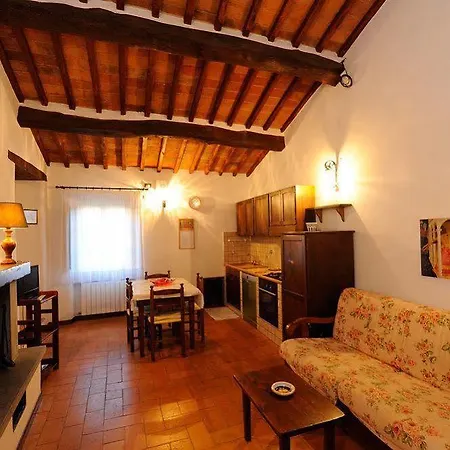 Relais Borgo Torale فندق *